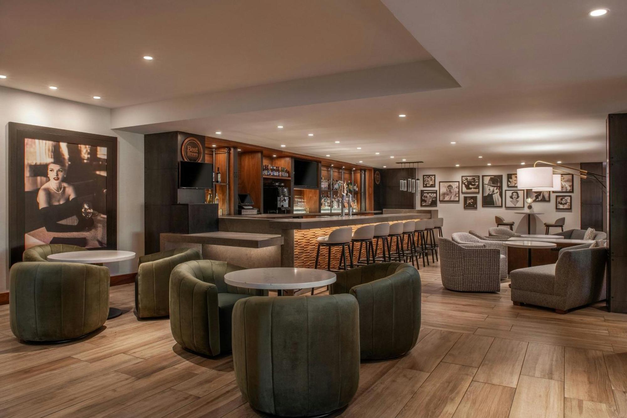 Four Points By Sheraton Los Angeles Westside — Fotos 1